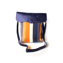 Load image into Gallery viewer, Serendipity Crossbody in Dayflower
