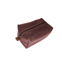 Load image into Gallery viewer, Dopp Kit in Distressed Walnut