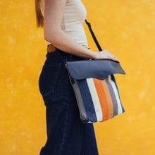 Load image into Gallery viewer, Serendipity Crossbody in Dayflower