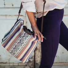 Load image into Gallery viewer, Puriq Crossbody Backpack in Violet