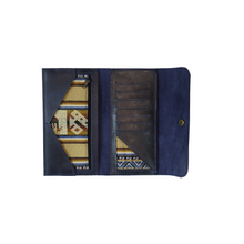 Load image into Gallery viewer, Leather Wallet in Navy
