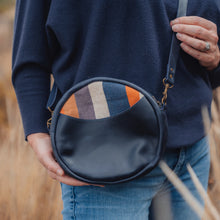 Load image into Gallery viewer, Full Moon Crossbody in Dayflower
