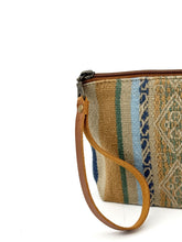 Load image into Gallery viewer, Makeup Pouch in Mist
