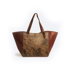 Load image into Gallery viewer, Two-Tone Tote in Brindle
